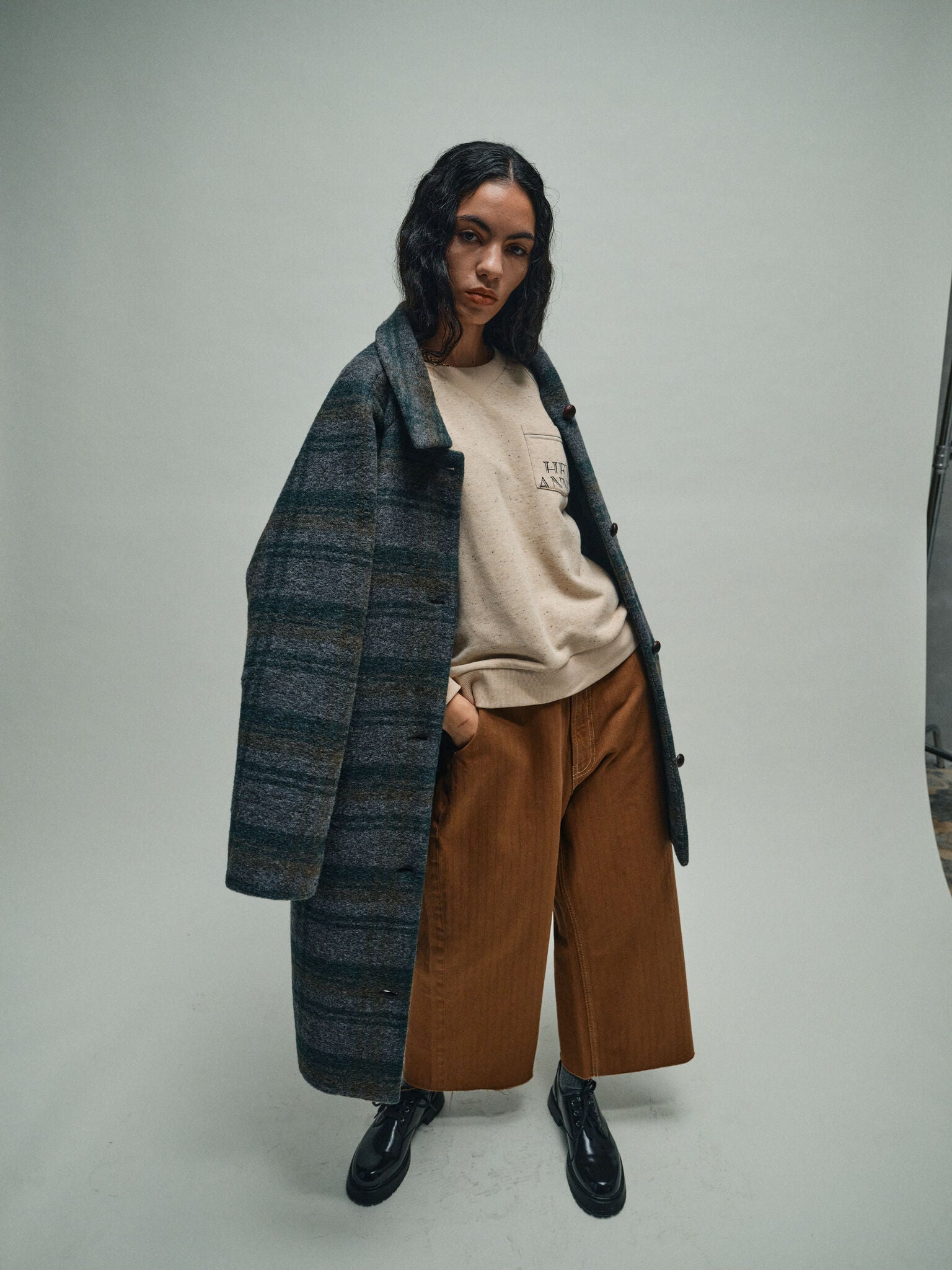 Modelshot / Deep Forest / Detail